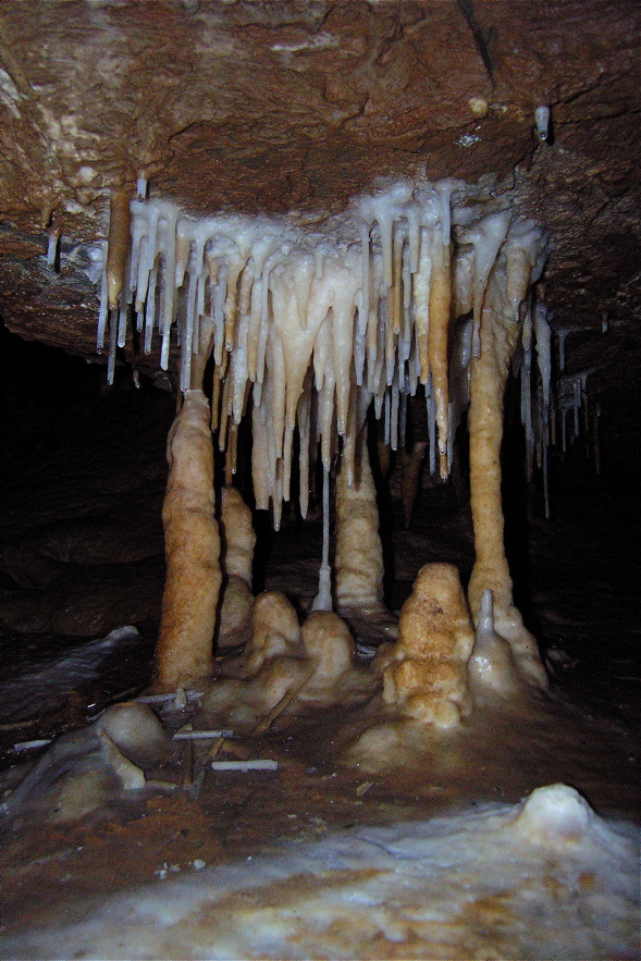 Alexander Caverns, 10